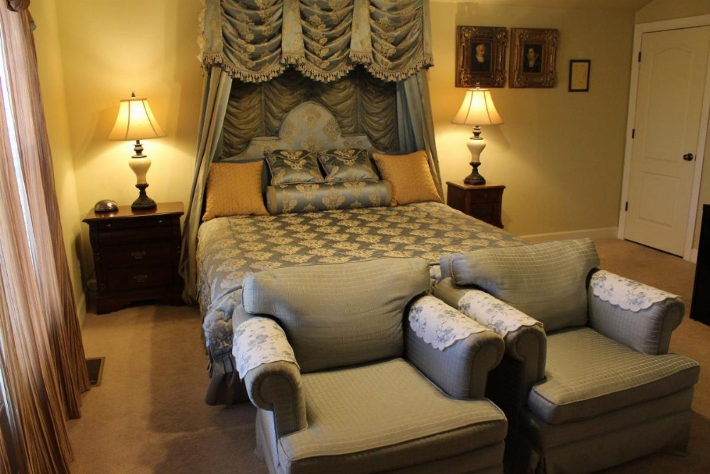 Amid Summer's Inn Bed and Breakfast Image 22