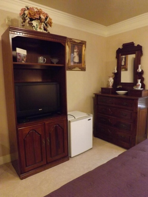 Amid Summer's Inn Bed and Breakfast image 47
